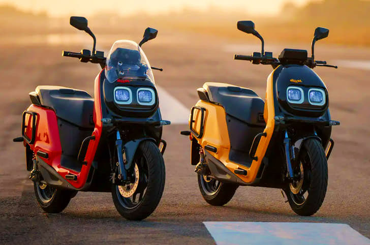ev scooter